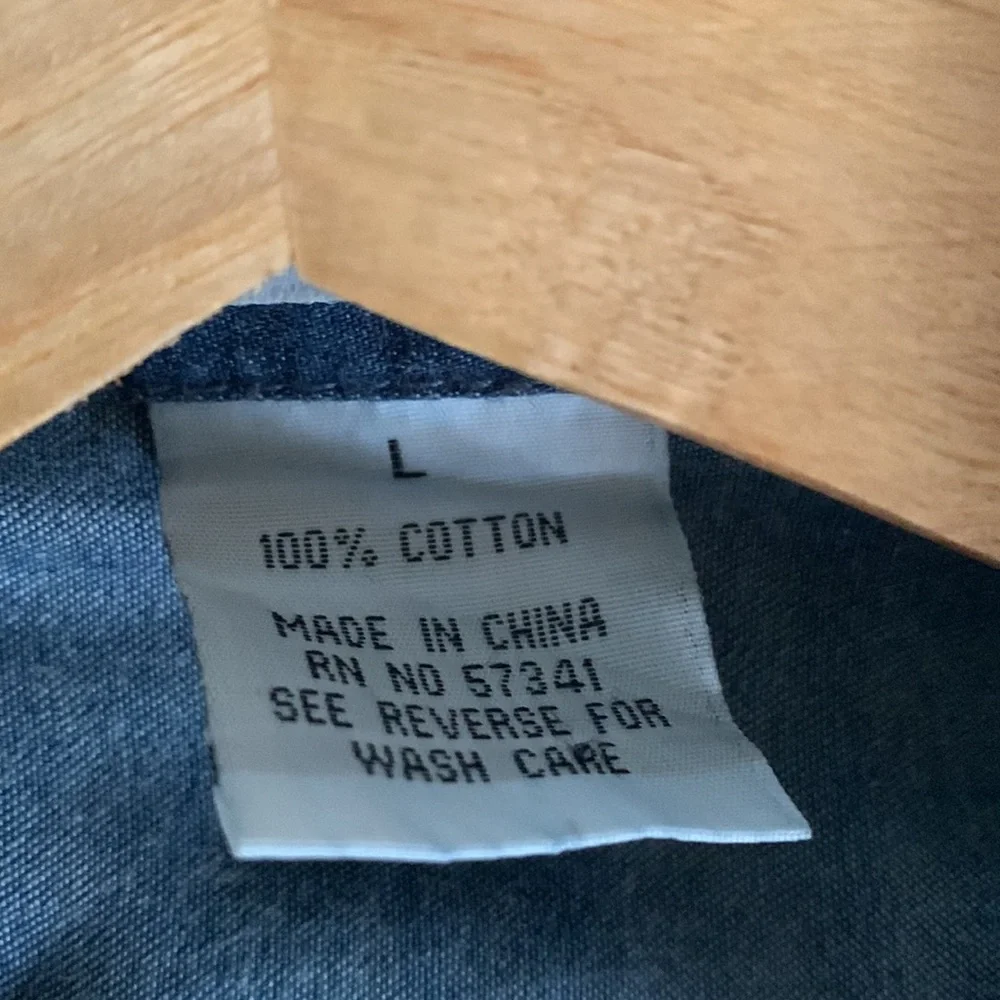 Prototype button down - Picture 6 of 7